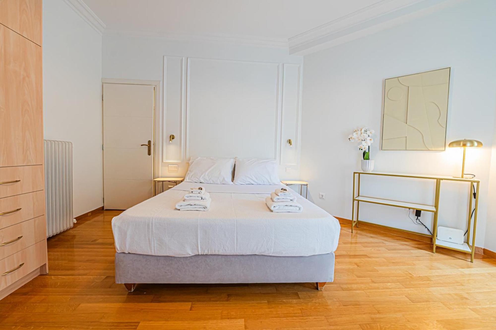 Apartamento Ιkia Plaka - Timeless Elegance In Atenas Exterior foto